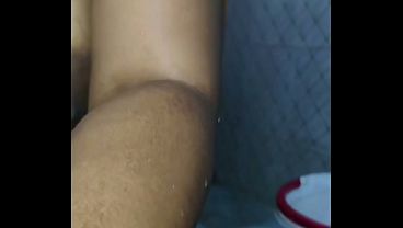 Ibu Tiri Desi India Mandi, Mms Kamera Tersembunyi, Istri Beneran.
