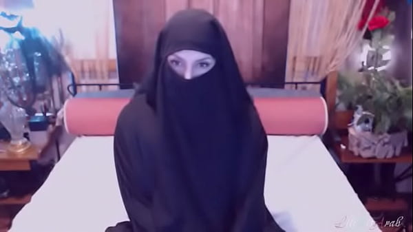 Cewek Arab Nakal Bayar Utang Ke Guru Dengan Cara Hot