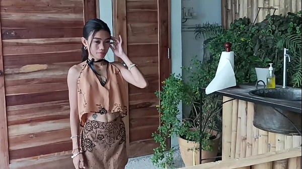Setiap Hari Aku Ngewein Cewek Asia Tatoan Punya Kakak Tiriku.
