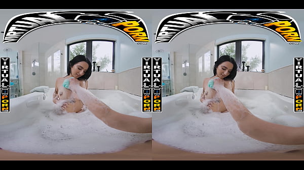 Virtual Porn – Kiana Kumani Basah Liar Di Kamar Mandi Berubah Jadi Aksi Memek Dan Kontol Panas Bareng Kakak Tiri